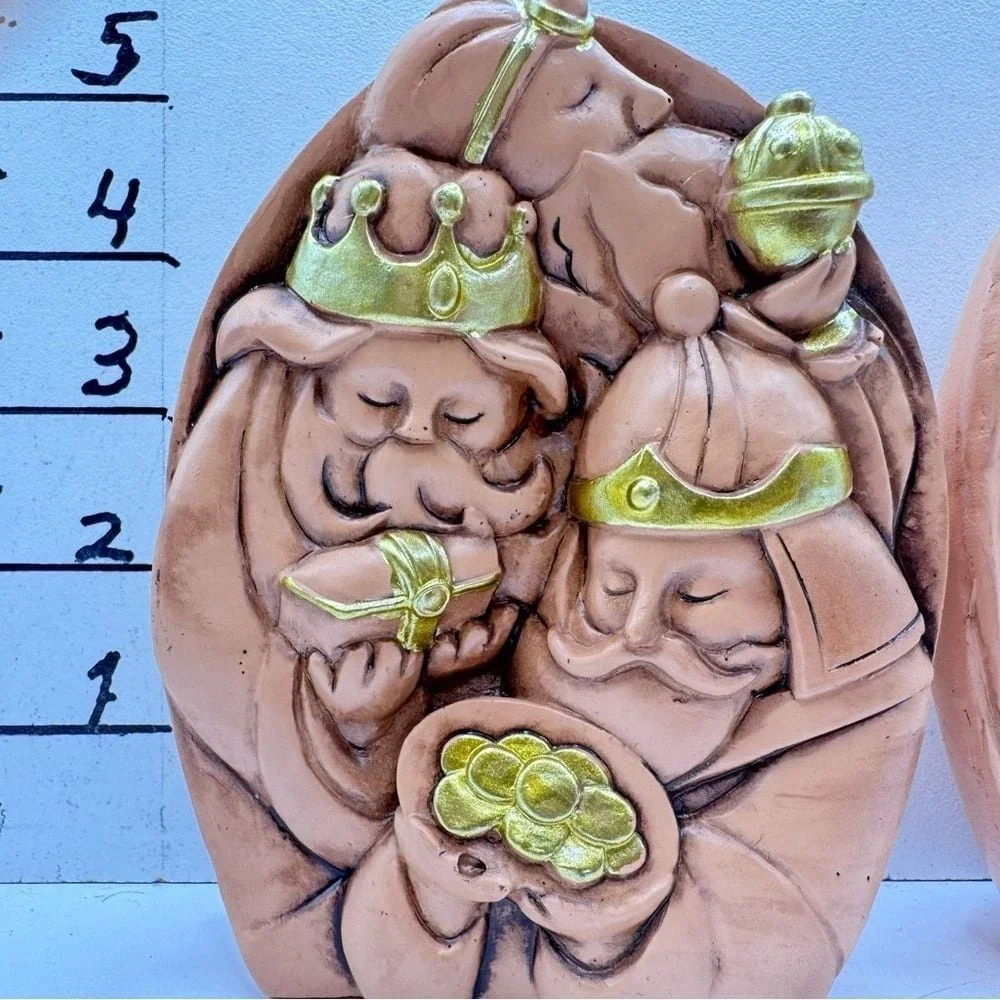 Handcrafted‎ Nativity Scene Figurines resin with bible verses on back